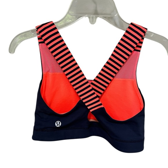 Lululemon All Sport Bra | Classic Stripe Light Flare Inkwell, Size 4 W2243S - Picture 6 of 9